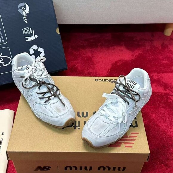 Miu Miu x New Balance 530 SL Sneakers - Picture 1 of 8